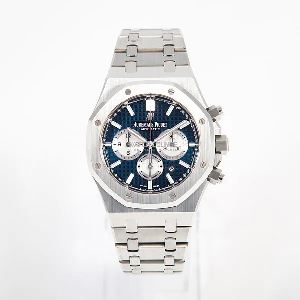 06495_watchlounge_lo.jpg