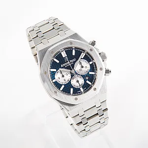 06496_watchlounge_lo.jpg
