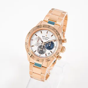 06507_watchlounge_lo.jpg