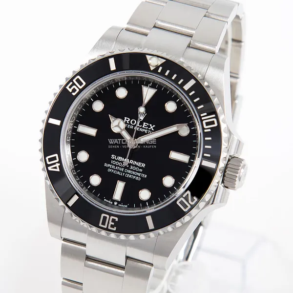 06719_watchlounge_lo_2.jpg