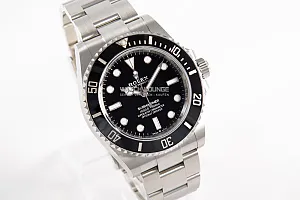 06722_watchlounge_lo.jpg