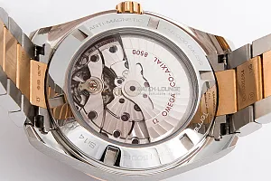 06826_watchlounge_lo.jpg