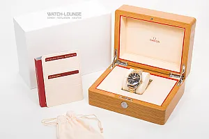 06829_watchlounge_lo.jpg