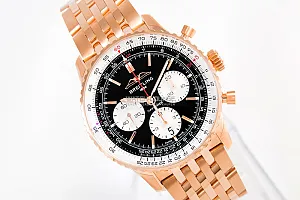 06832_watchlounge_lo.jpg