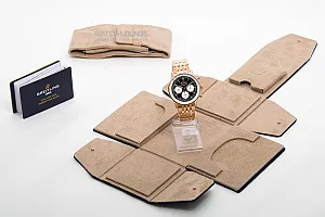 06842_watchlounge_lo.jpg