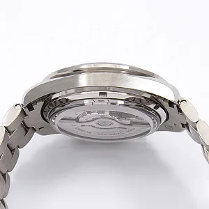 06873_watchlounge_lo.jpg