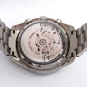 06874_watchlounge_lo.jpg