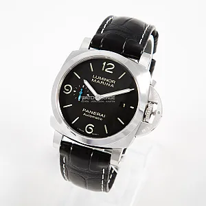 06945_watchlounge_lo.jpg