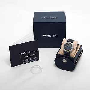 06961_watchlounge_lo.jpg