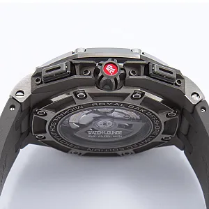 06968_watchlounge_lo.jpg