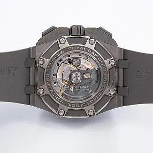 06970_watchlounge_lo.jpg