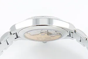06_watchlounge_lo_2.jpg