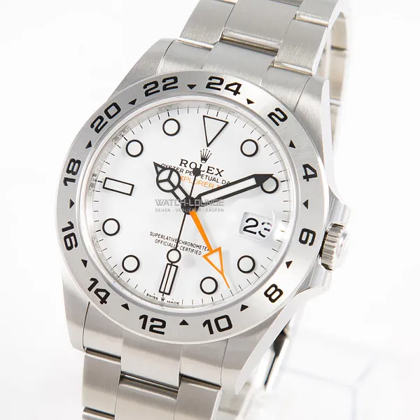 07011_watchlounge_lo_2.jpg
