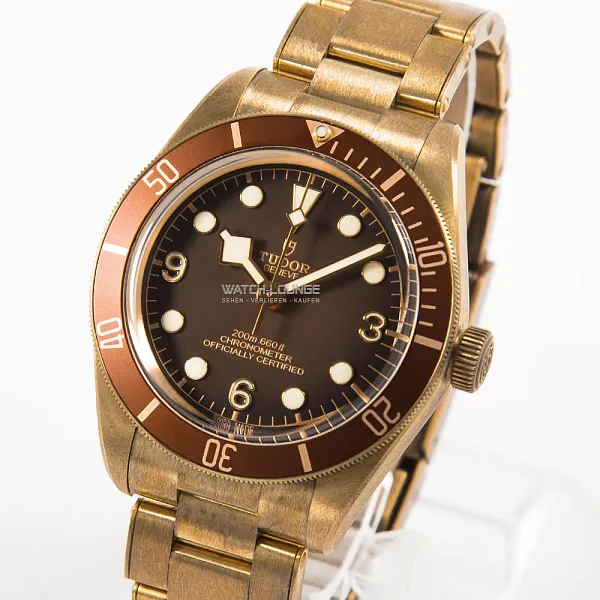 07034_watchlounge_lo_1.jpg