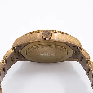 07039_watchlounge_lo.jpg