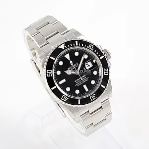 07070_watchlounge_lo.jpg
