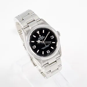 07102_watchlounge_lo.jpg