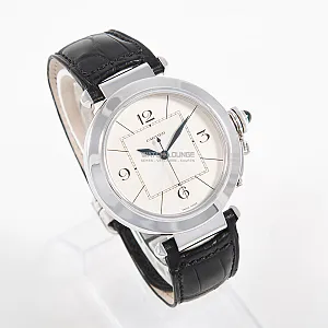 07138_watchlounge_lo.jpg