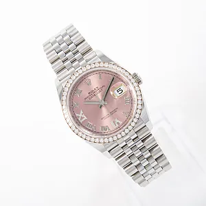 07157_watchlounge.jpg