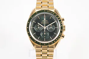 07168_watchlounge_lo.jpg