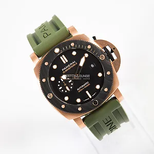 07205_watchlounge_lo.jpg