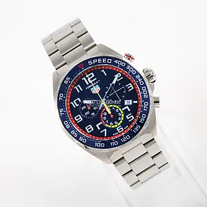 07271_watchlounge_lo.jpg