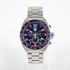 07272_watchlounge_lo.jpg
