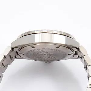07276_watchlounge_lo.jpg