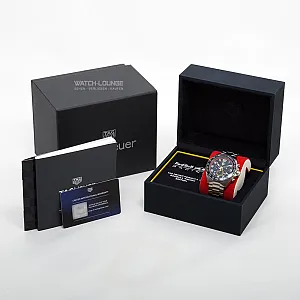 07280_watchlounge_lo.jpg