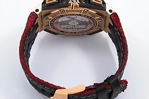 07289_watchlounge_lo.jpg