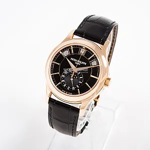 07317_watchlounge_lo.jpg