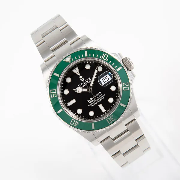 07338_watchlounge.jpg
