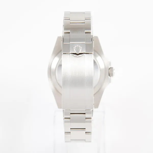 07345_watchlounge.jpg
