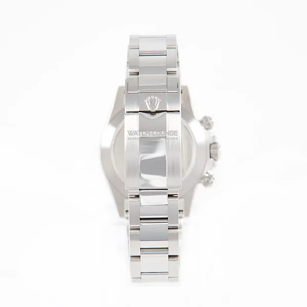 07365_watchlounge_lo_1.jpg