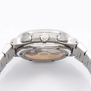 07394_watchlounge_lo.jpg