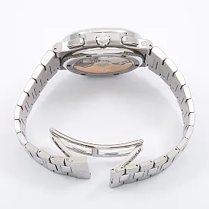 07397_watchlounge_lo.jpg
