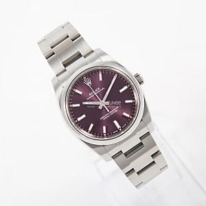 07414_watchlounge_lo.jpg