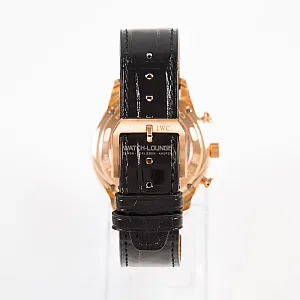 07433_watchlounge_lo.jpg