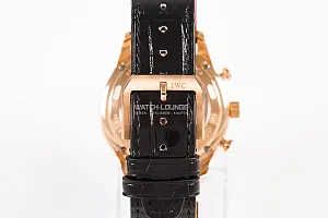 07433_watchlounge_lo.jpg