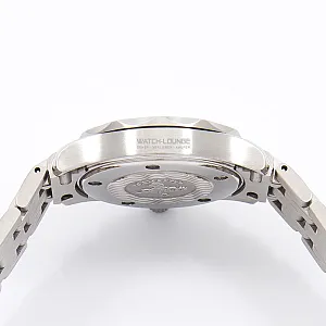 07453_watchlounge_lo.jpg