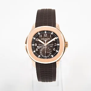 07467_watchlounge_lo.jpg