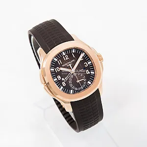 07468_watchlounge_lo.jpg
