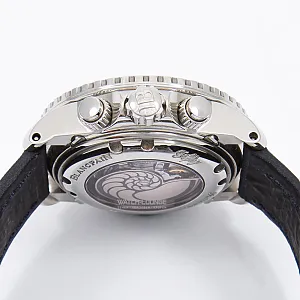 07481_watchlounge_lo.jpg