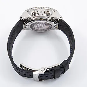 07484_watchlounge_lo.jpg