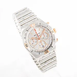 07534_watchlounge_lo.jpg
