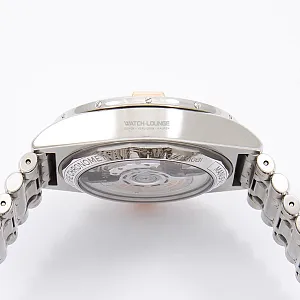 07537_watchlounge_lo.jpg