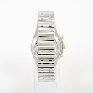 07540_watchlounge_lo.jpg