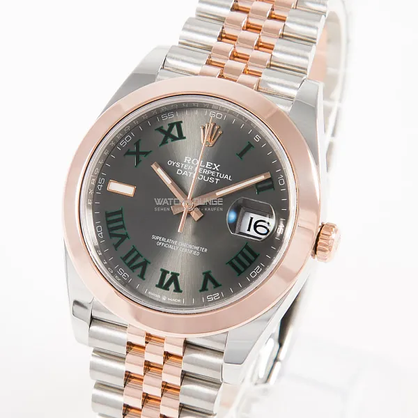 07574_watchlounge_lo_1.jpg