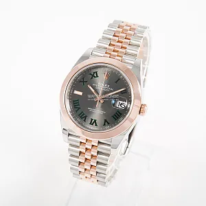 07578_watchlounge_lo.jpg