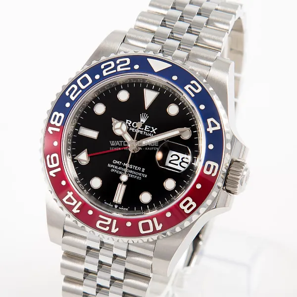 07596_watchlounge_lo_2.jpg